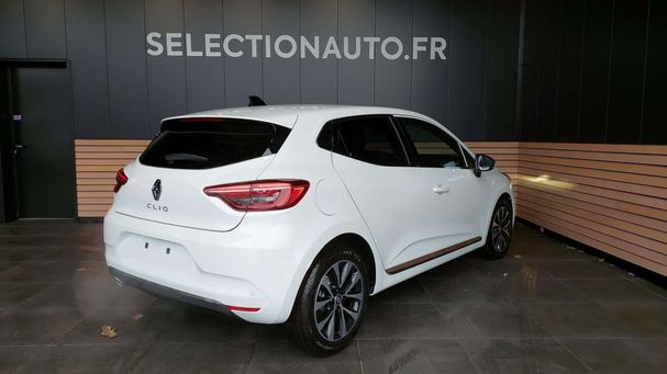 Renault Clio TCe 90 66 kW image number 2