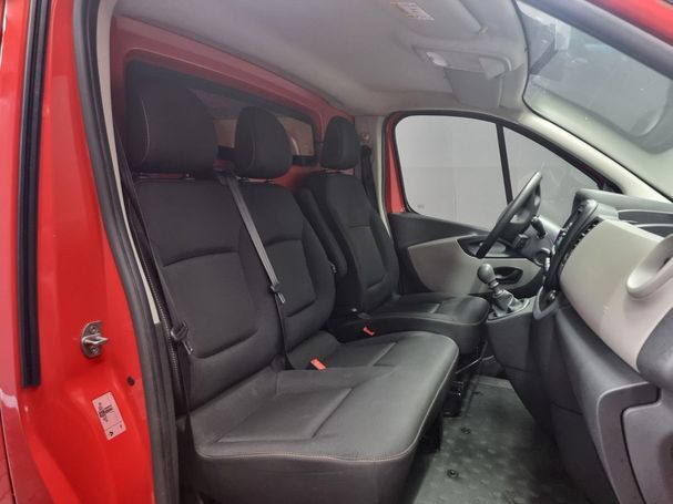 Renault Trafic 70 kW image number 14