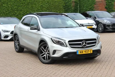 Car image 32