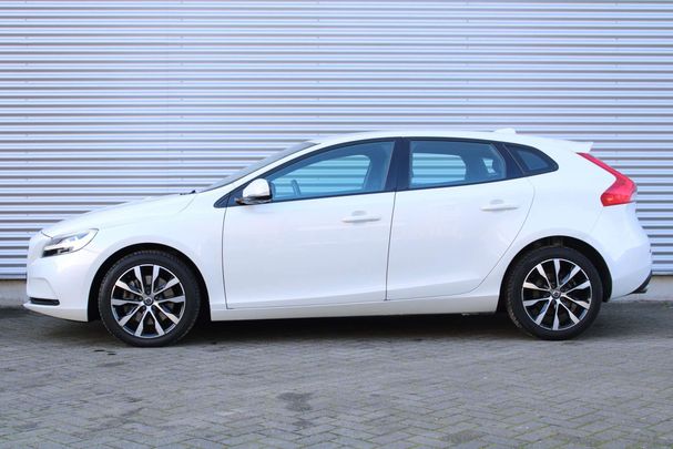 Volvo V40 T3 T6 112 kW image number 6