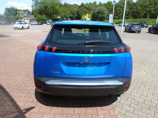 Peugeot 2008 1.2 PureTech 74 kW image number 6