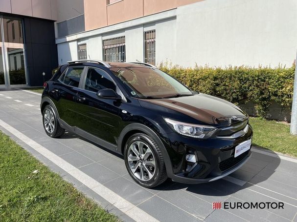 Kia Stonic 1.6 CRDi 85 kW image number 2