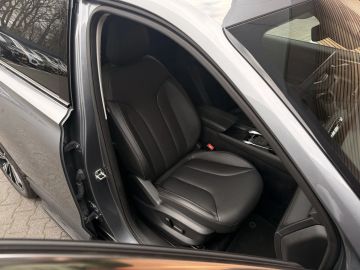 Car image 50