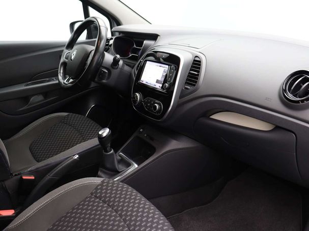 Renault Captur TCe 90 INTENS 66 kW image number 22