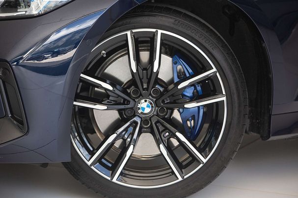 BMW 340i xDrive Touring 275 kW image number 6