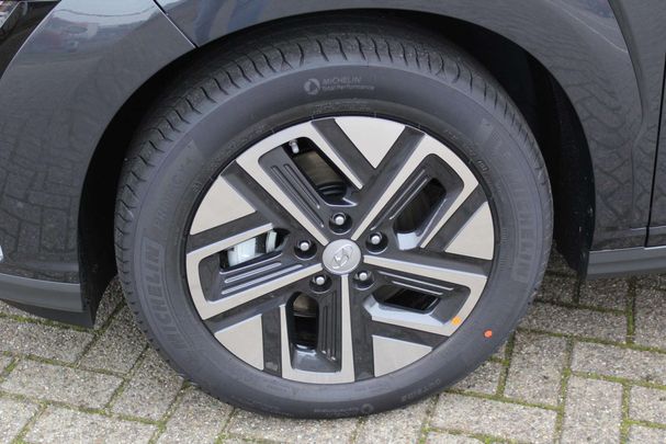 Hyundai Kona 39 kWh 100 kW image number 13