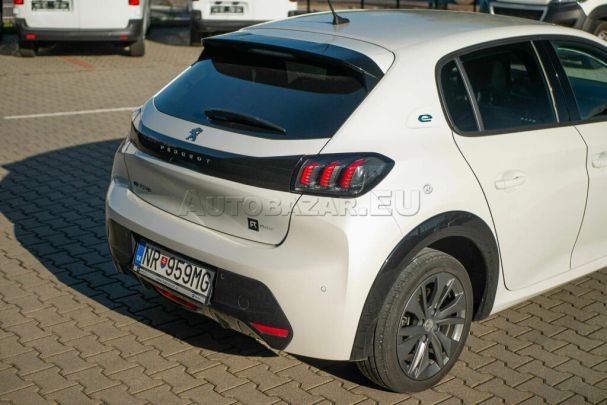 Peugeot e-208 100 kW image number 3