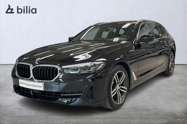 BMW 520d Touring xDrive 140 kW image number 1