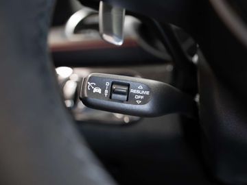 Car image 33