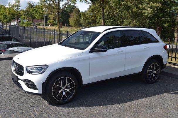 Mercedes-Benz GLC 300 e 4Matic 235 kW image number 32