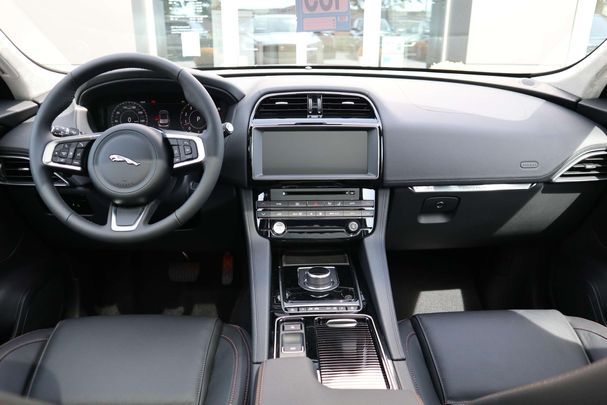 Jaguar F-Pace 184 kW image number 5