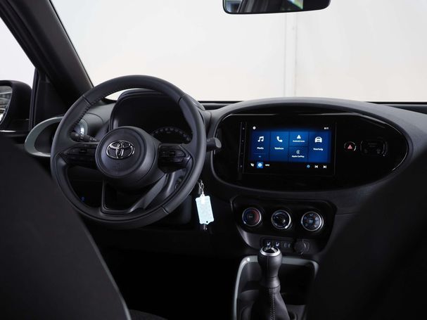 Toyota Aygo X 1.0 VVT-i 53 kW image number 22