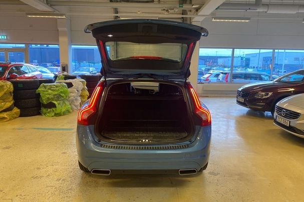 Volvo V60 D4 141 kW image number 14