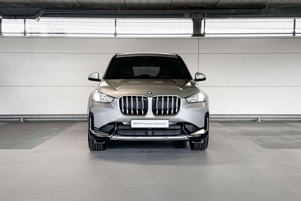 BMW X1 sDrive18i 100 kW image number 2