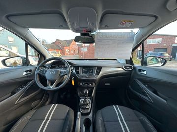 Car image 22