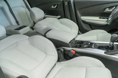 Car image 37