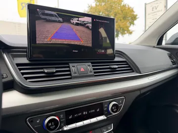 Car image 45