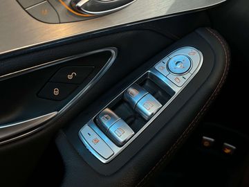 Car image 39