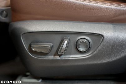 Car image 39