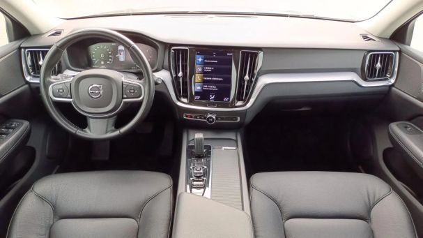 Volvo V60 B4 Momentum 145 kW image number 13