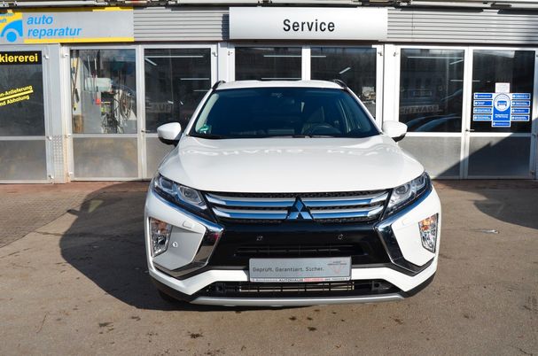 Mitsubishi Eclipse Cross 1.5 T Intro Edition 120 kW image number 2