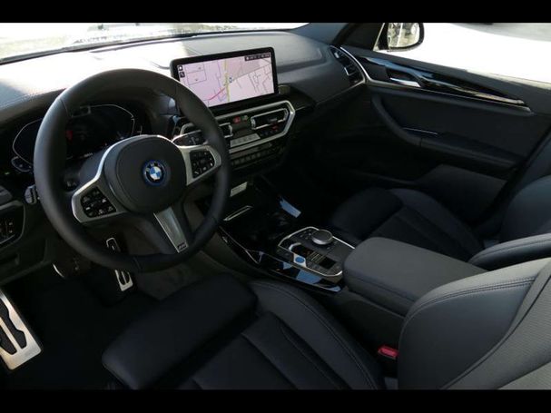 BMW iX3 Inspiring 210 kW image number 4