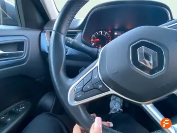 Car image 21