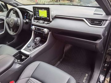 Car image 21