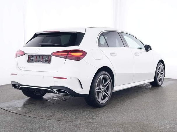 Mercedes-Benz A 250 e 160 kW image number 2