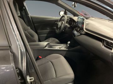 Car image 20