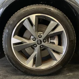 Car image 45