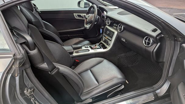 Mercedes-Benz SLC 180 115 kW image number 13