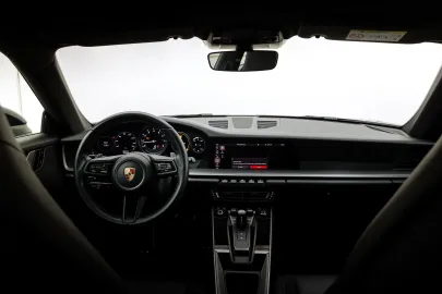 Car image 27