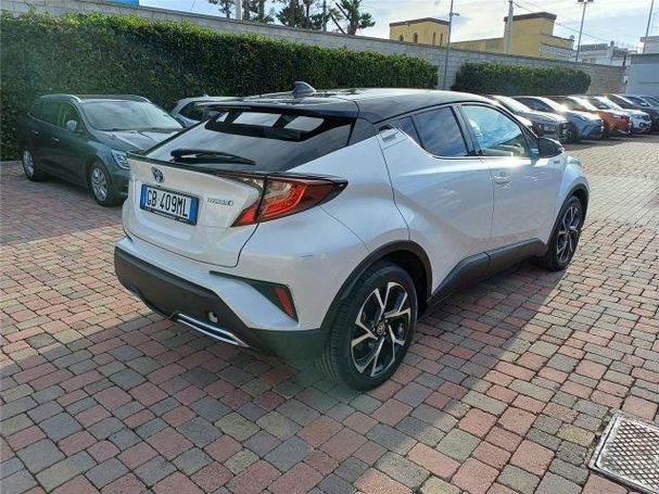 Toyota C-HR 2.0 Hybrid 135 kW image number 4