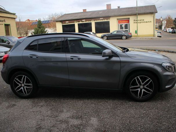 Mercedes-Benz GLA 200 d 100 kW image number 14