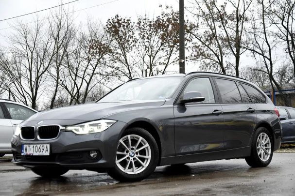 BMW 320d Touring Advantage 140 kW image number 2