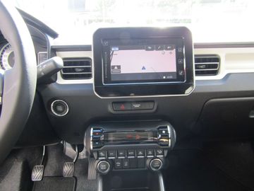 Car image 11