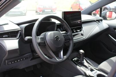 Car image 9