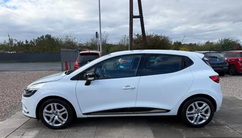 Car image 37
