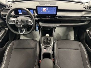 Car image 11