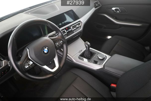 BMW 318d Touring 110 kW image number 10