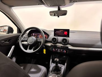 Car image 26