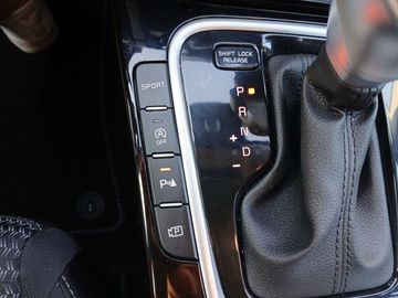 Car image 21