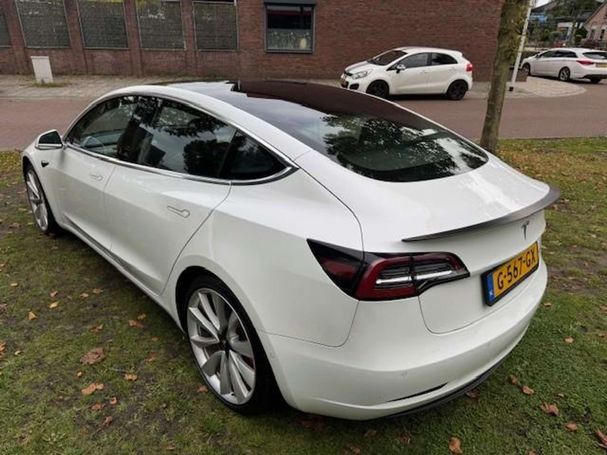 Tesla Model 3 Performance AWD 340 kW image number 3