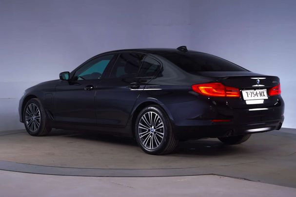 BMW 530i xDrive 185 kW image number 2