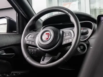 Car image 38