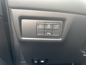 Car image 24