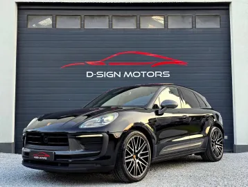 Car image 26