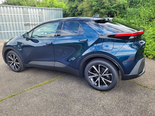 Toyota C-HR 2.0 Hybrid 135 kW image number 9