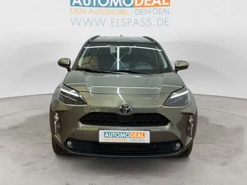 Car image 4